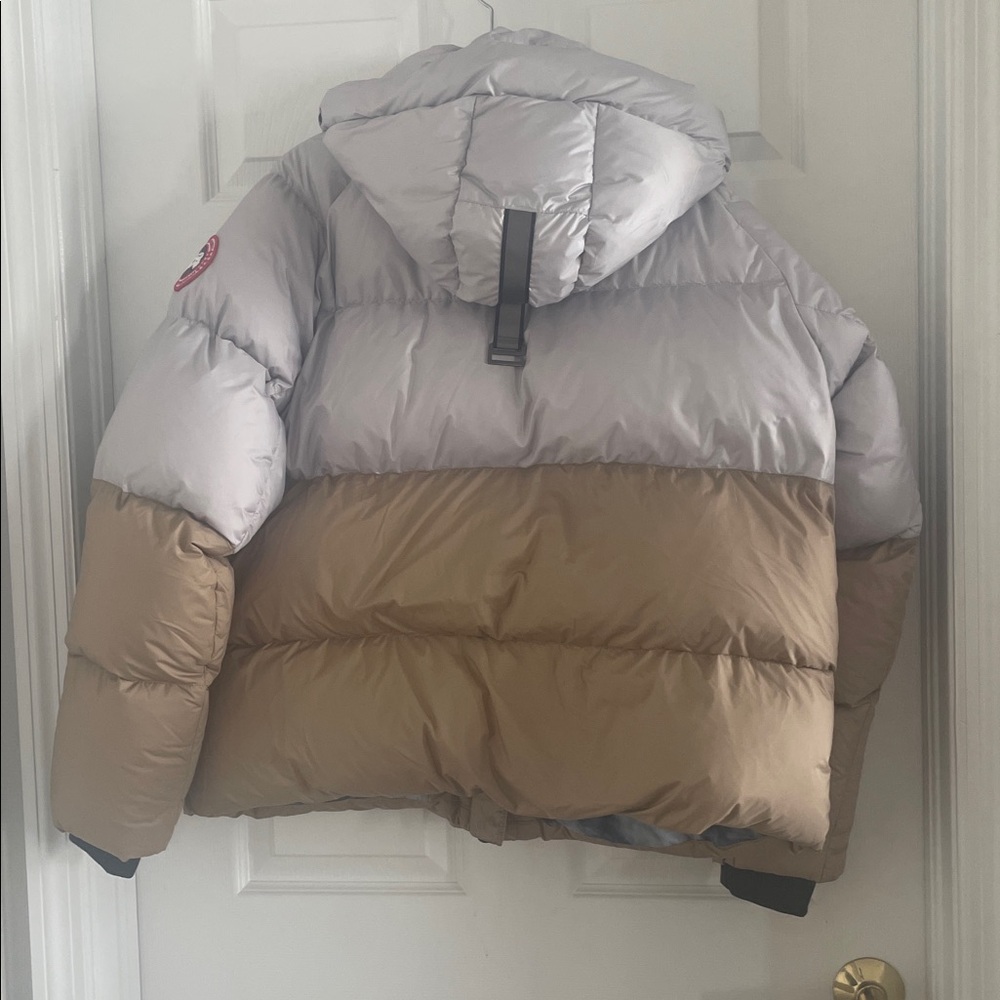 Canada Goose Arctic Program Jacket - Light Gray / Sandstone - Picture 5 of 11